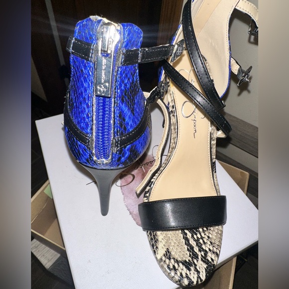 JESSICA SIMPSON - Picture 3 of 4